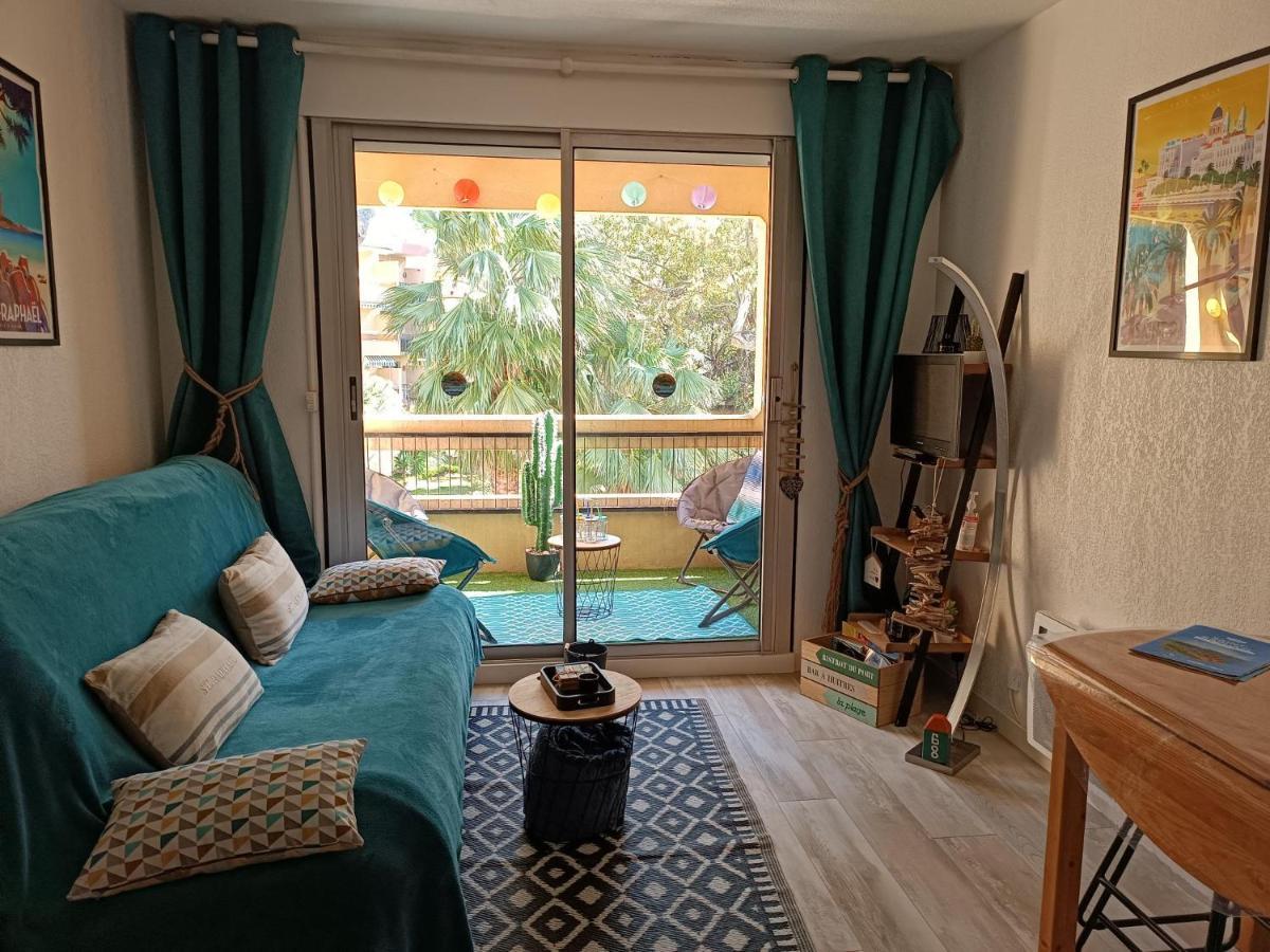 Studio Paradise Entre Mer Et Pins Saint-Raphael  Luaran gambar